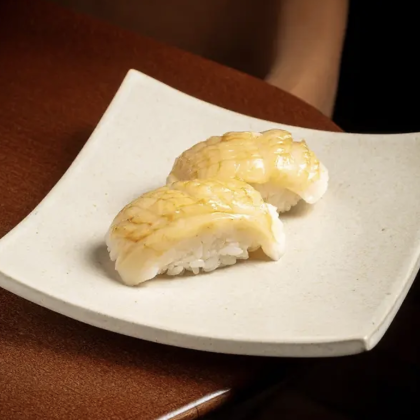 Суши Гребешок