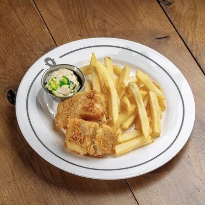 Фиш энд Чипс с соусом ремулад