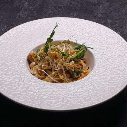 Вок с цыпленком