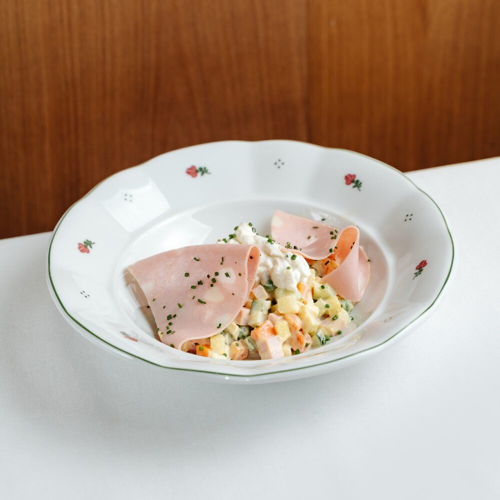 Оливье с мортаделлой и страчателлой