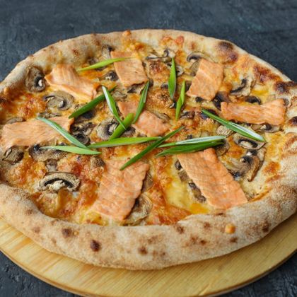 С лососем и грибами МИНИ пицца