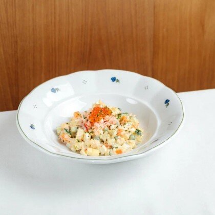 Оливье с камчатским крабом и красной икрой 1кг