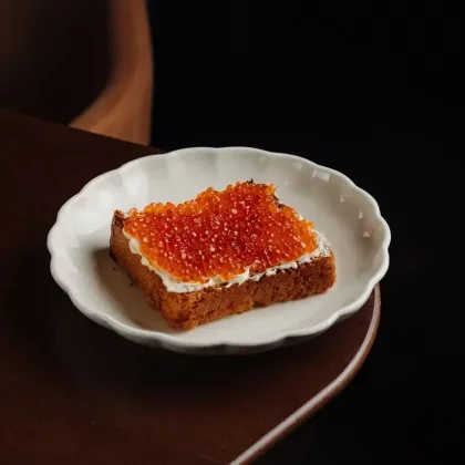 Бутерброд с икрой