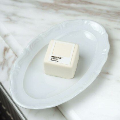 Пантон 11-4201 cloud dancer