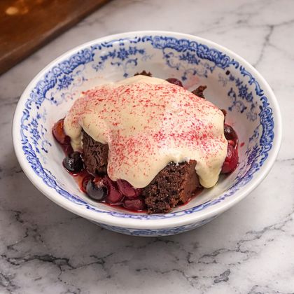 Сметанник с вишневым компоте