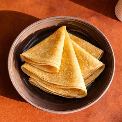 Блины с вишневым компоте