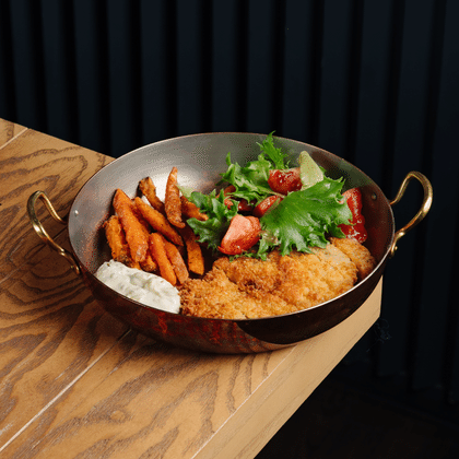 Куриный шницель с бататом фри