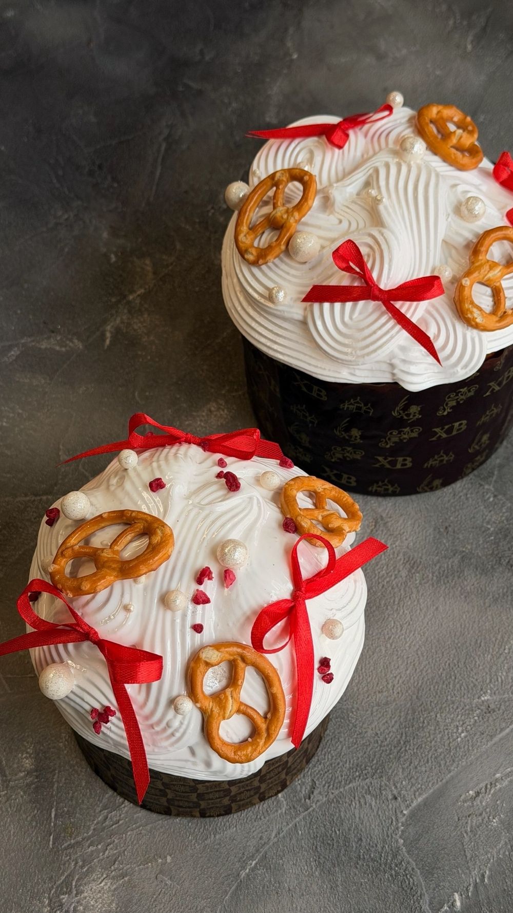 Кулич М бантики (фисташка/малина)