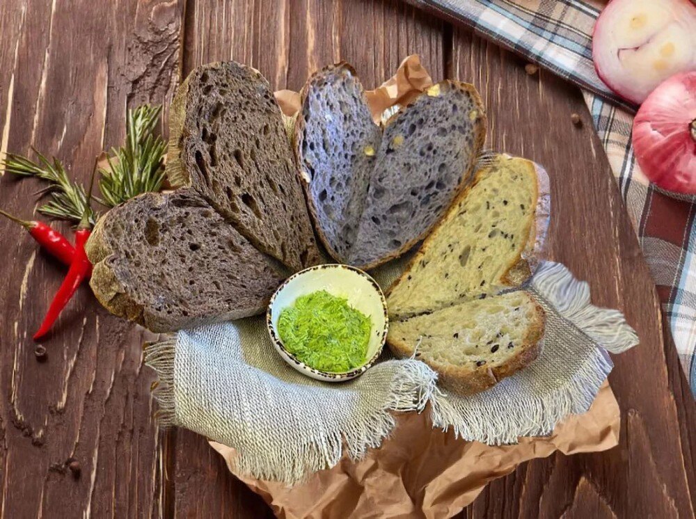 1 кусочек хлеба