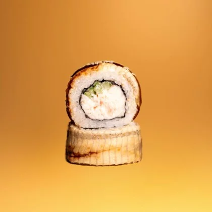 Канада с угрем и снежным крабом