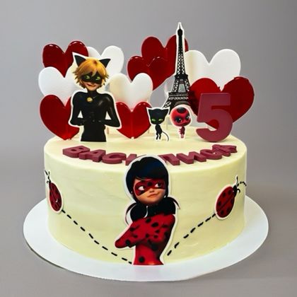 Торт для девочек с печатью и цифрой