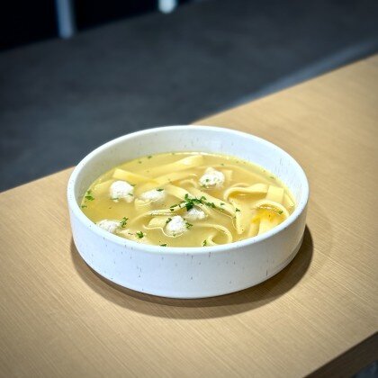 Суп-лапша с фрикадельками