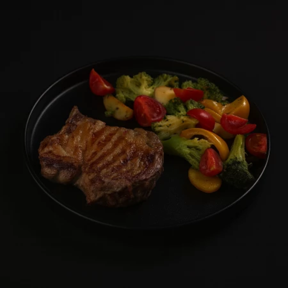 Стейк свиной с овощами