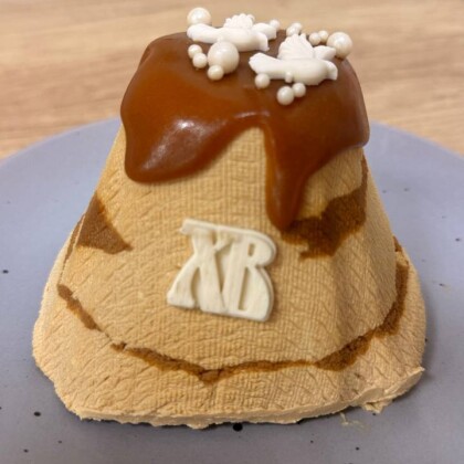 Паска с карамелью и вареной сгущенкой