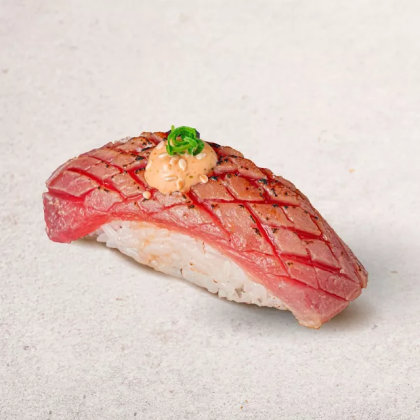 Абури суши тунец