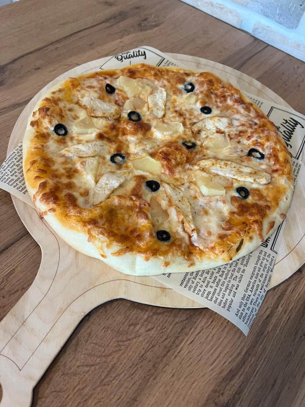 С курицей и ананасом