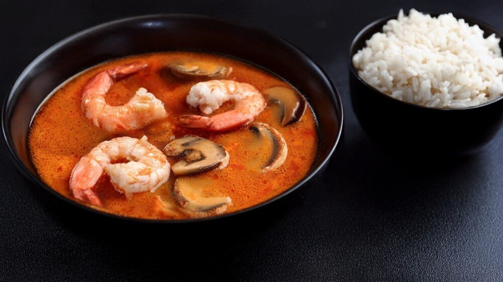Том ям с креветкой