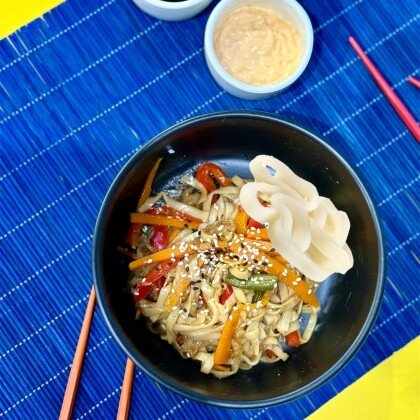 Вок с кальмаром