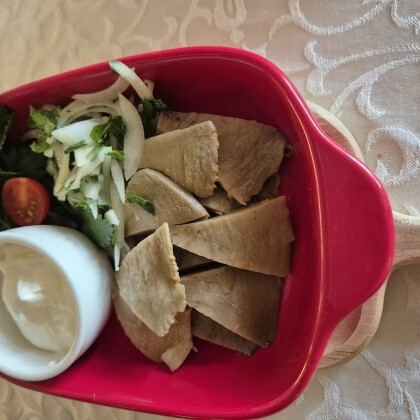 Грузди белые со сметаной