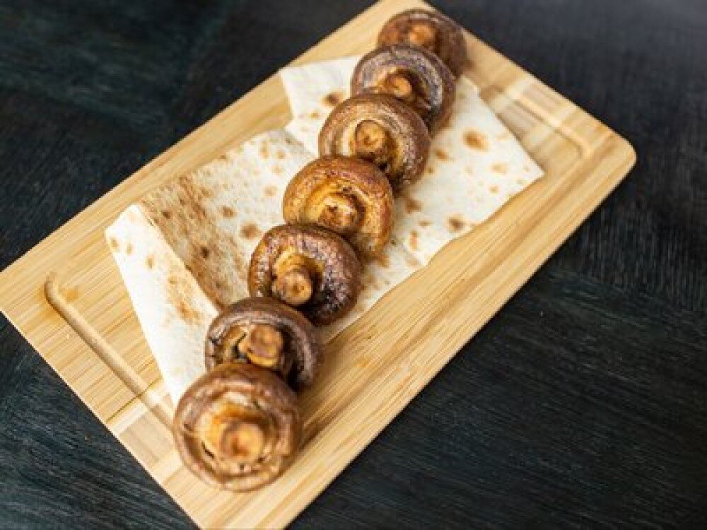 Шампиньоны на мангале