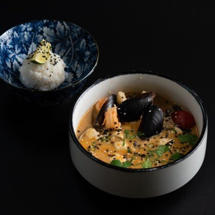 Том-ям с морепродуктами