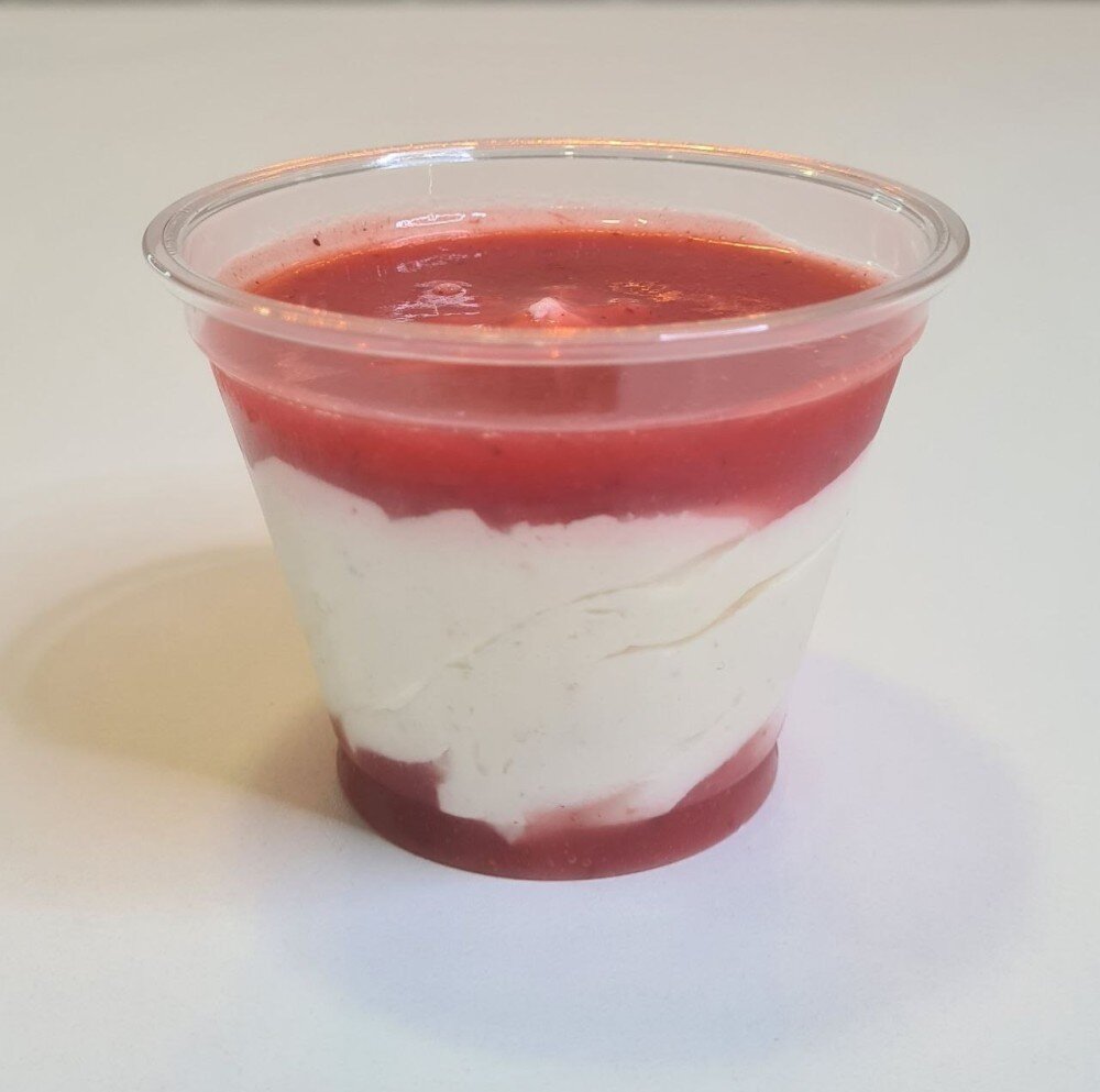 Клубничный десерт