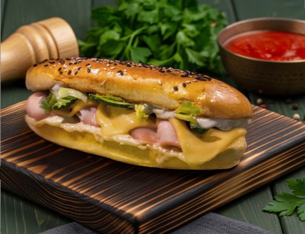 Сэндвич с ветчиной