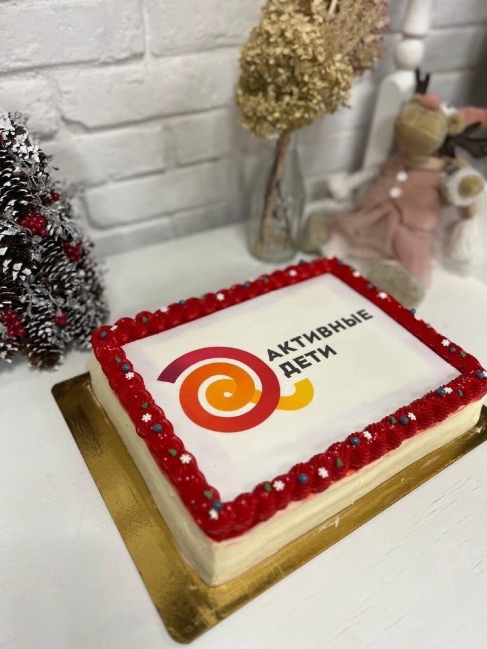 Торт корпоративный с логотипом №5