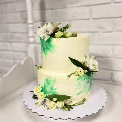 Торт двухъярусный