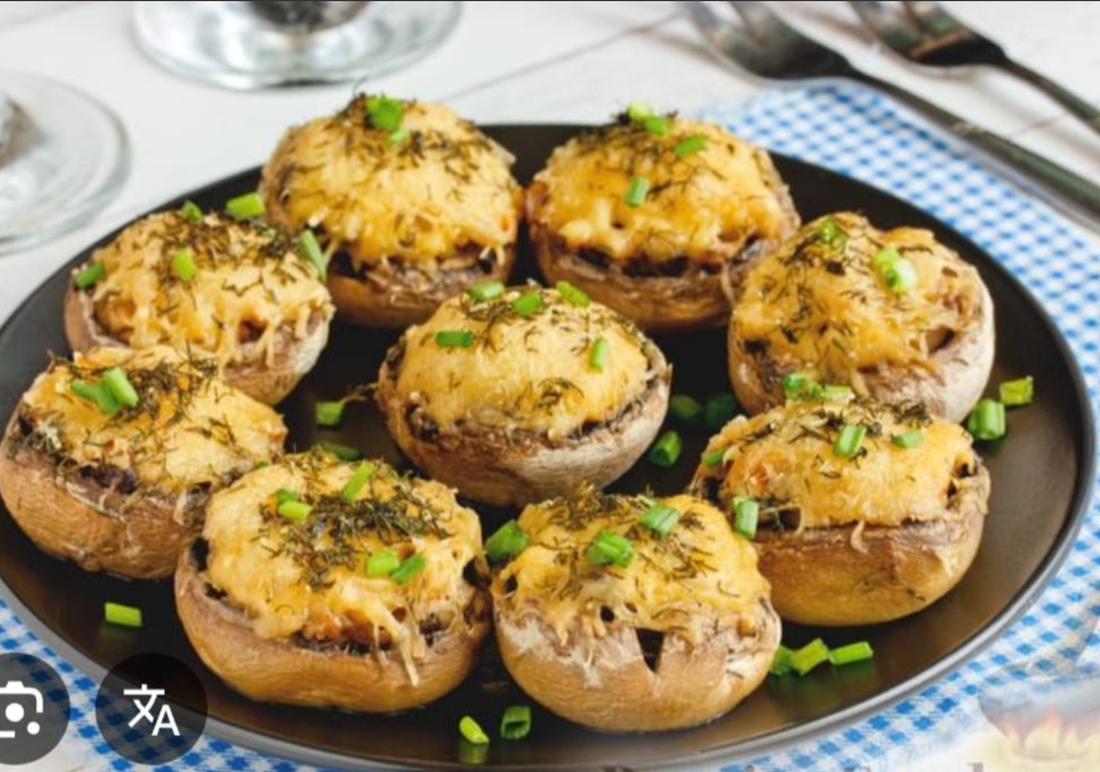 Шампиньоны с запечённым сыром