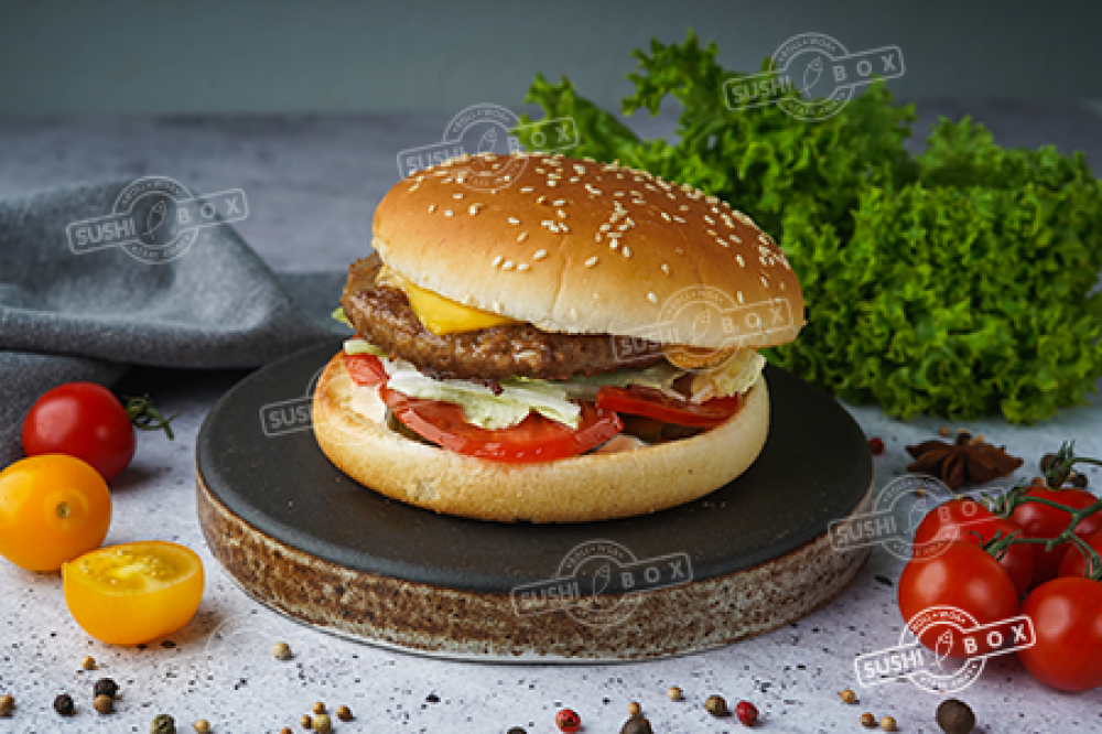 МаксиБургер от CFC