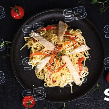 Яичная с курицей в сливочном соусе