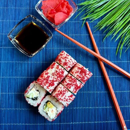 Калифорния с крабом