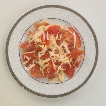 Салат "Сеньор-помидор"