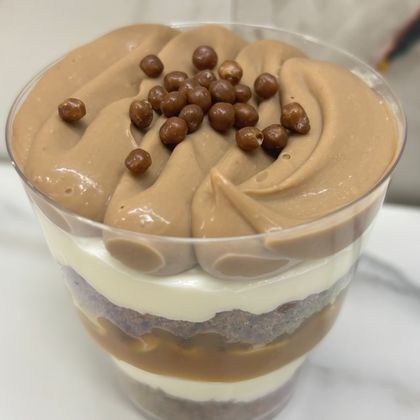 Трайфл «Сникерс»