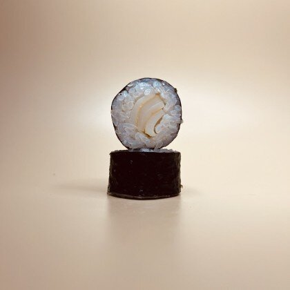 Маки с кальмаром