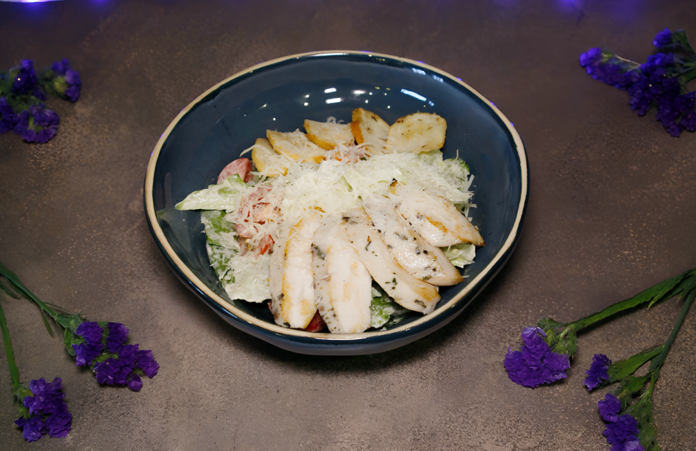 Салат «Цезарь» с курицей