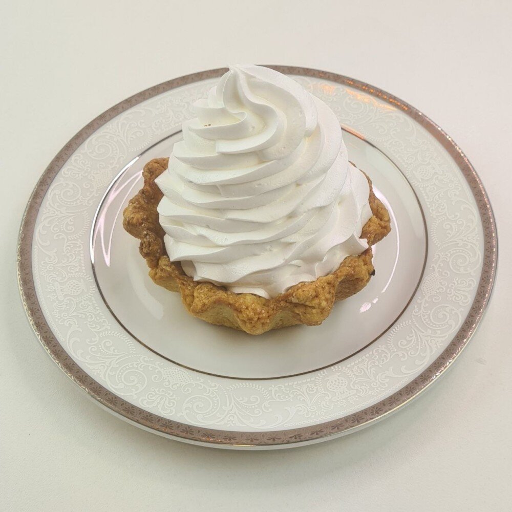 Корзиночка с белковым кремом