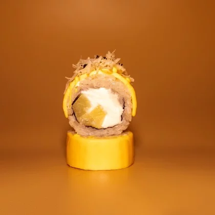 Три сыра с ананасом